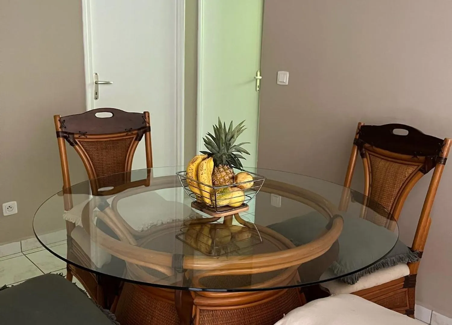 Jolie Maison Creole - Tout Confort Guadeloupe